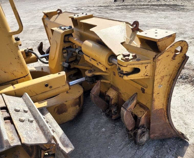 2011 Caterpillar D6N XL Dozer