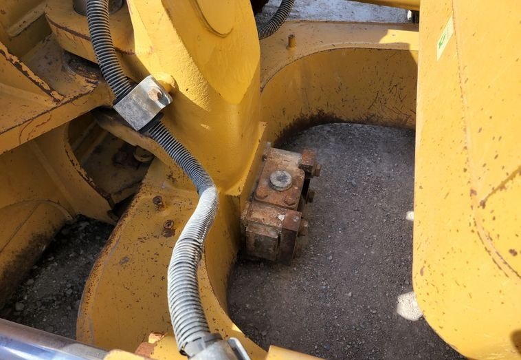 2011 Caterpillar D6N XL Dozer