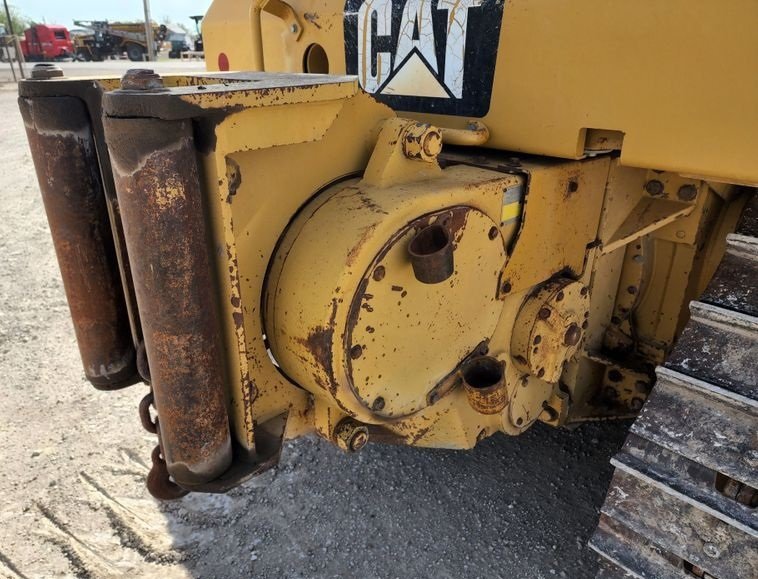 2011 Caterpillar D6N XL Dozer