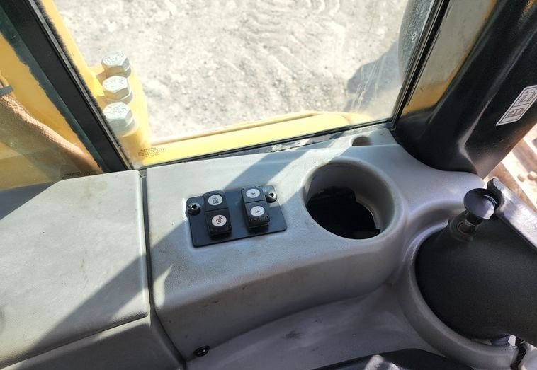 2011 Caterpillar D6N XL Dozer