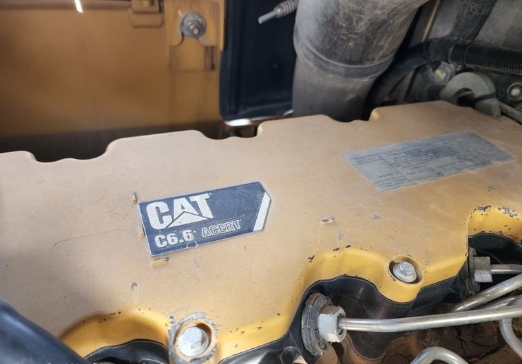 2011 Caterpillar D6N XL Dozer