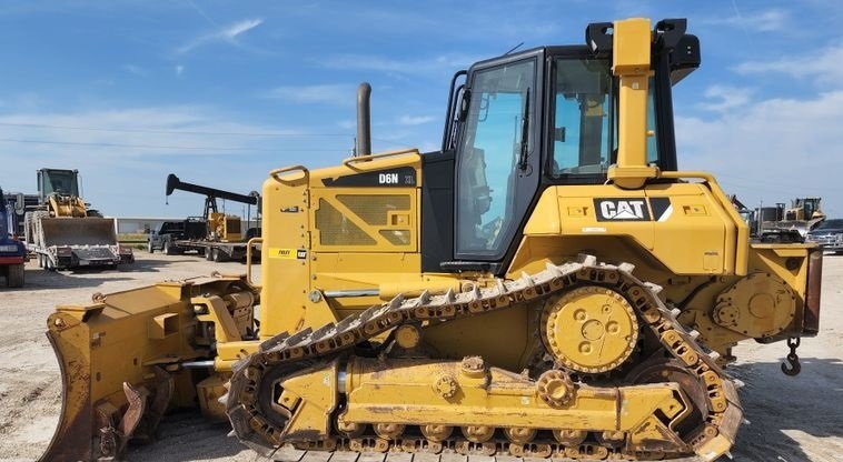 2011 Caterpillar D6N XL Dozer