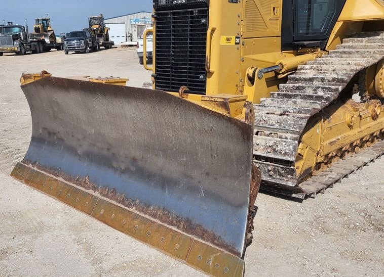 2011 Caterpillar D6N XL Dozer