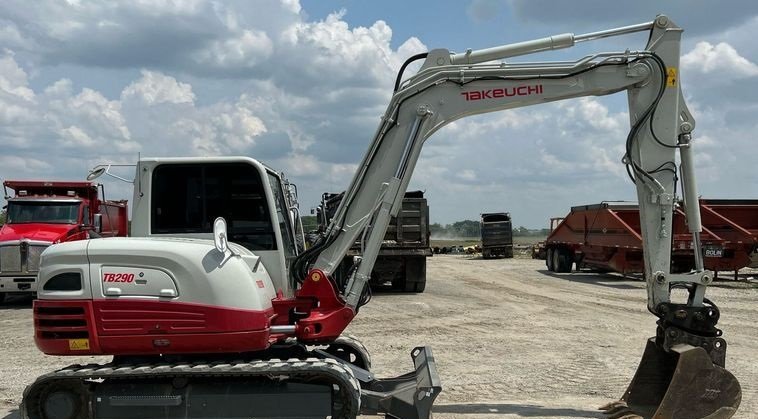 2020 Takeuchi TB290 Excavator