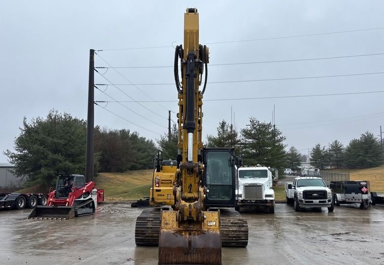 2017 Caterpillar 323FL Excavator