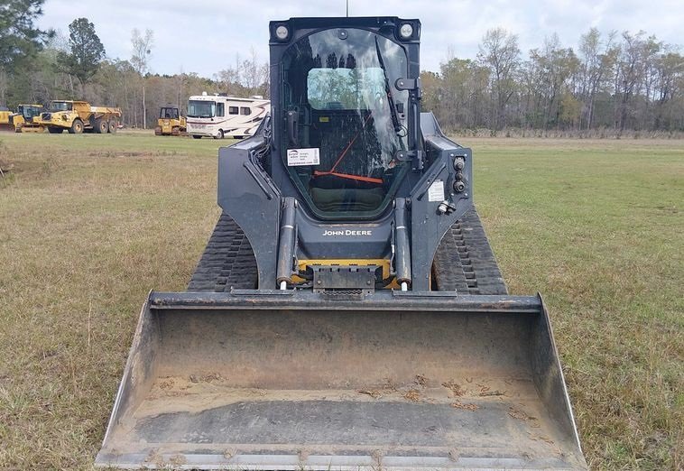2024 John Deere 325G